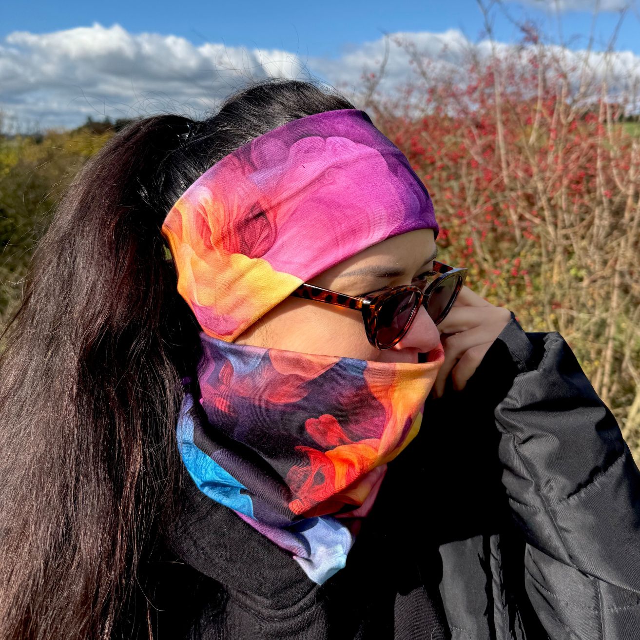 Nákrčník FAREBNÝ DYM